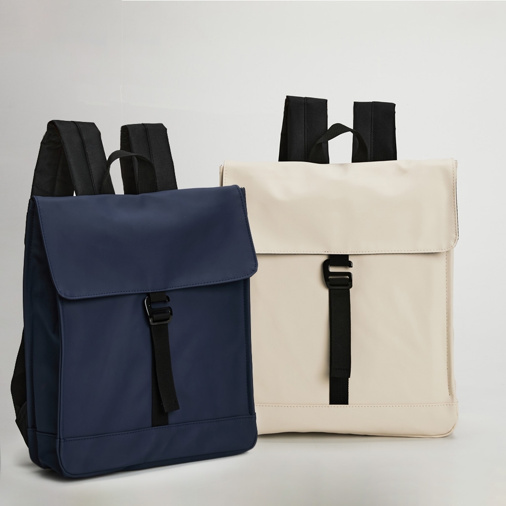 Mochila Couro Sintético Impermeável 16 Litros 35,5x28cm