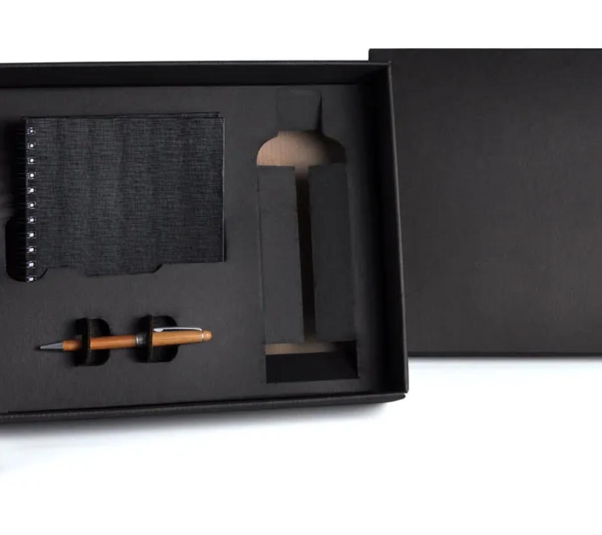 Kit Garrafa, Caderno Capa Dura e Caneta Bambu