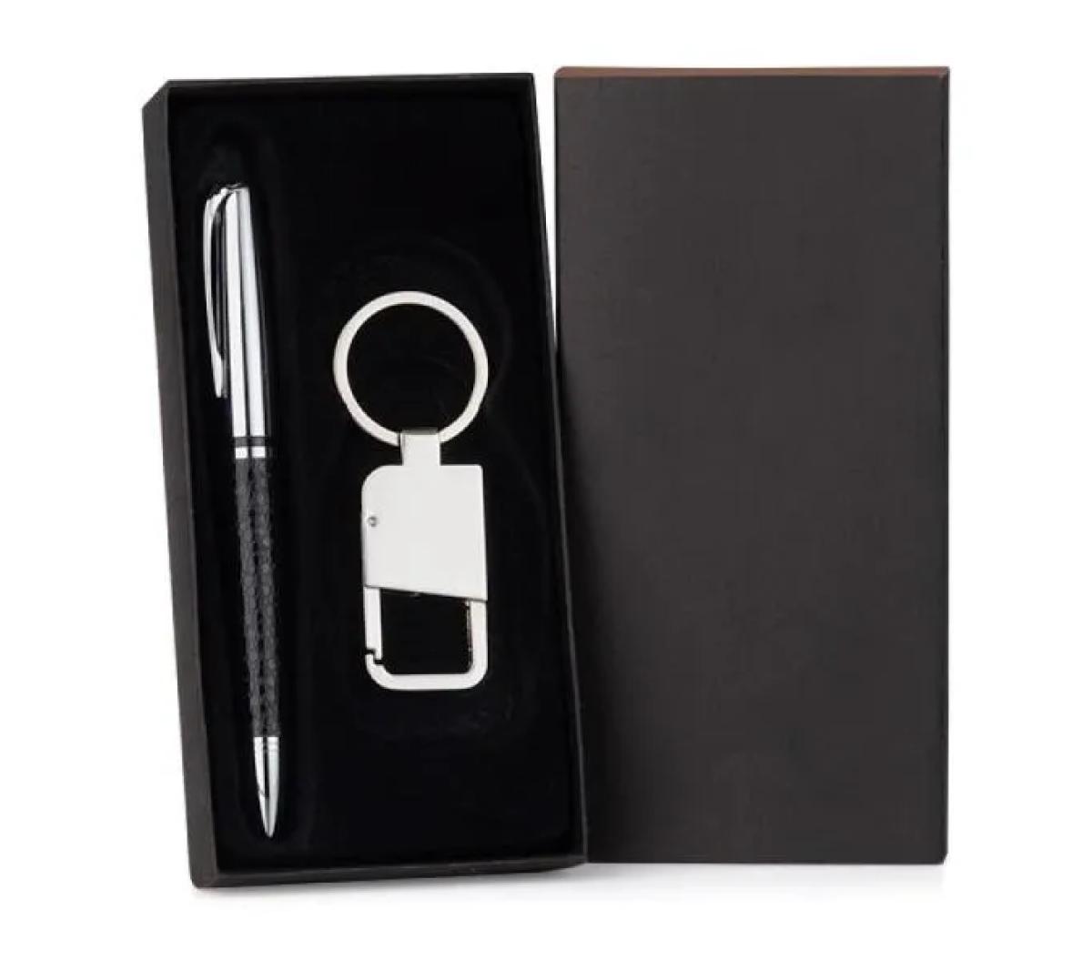Kit Caneta e Chaveiro em Metal e Material Sintético
