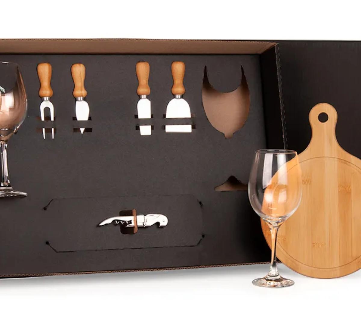 Kit Queijo e Vinho com Tábua em Bambu